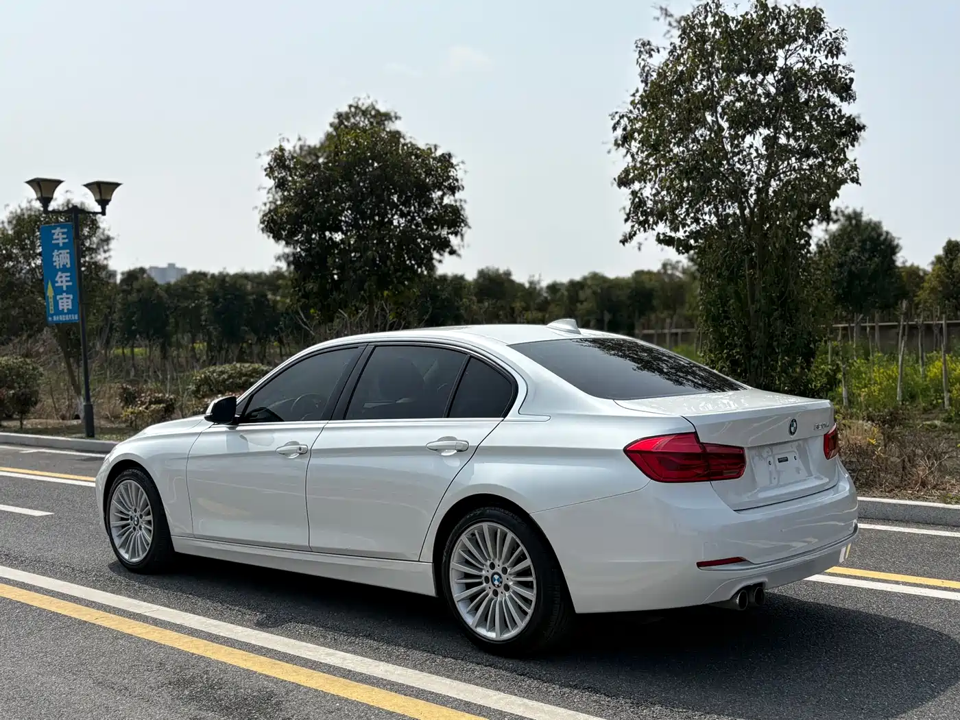 BMW 3 Series 2018 320Li Fashion Style фото 4