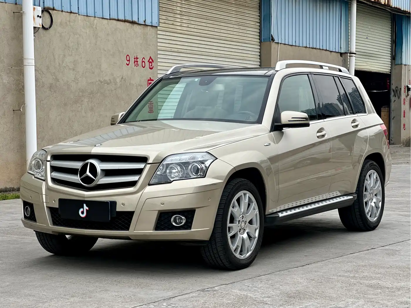 Mercedes-Benz GLK-Class 2012 Model GLK 300 4MATIC Fashion
