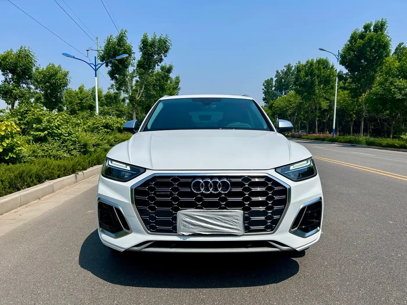 Audi Q5L 2021 40 TFSI Luxury Dynamic фото 2