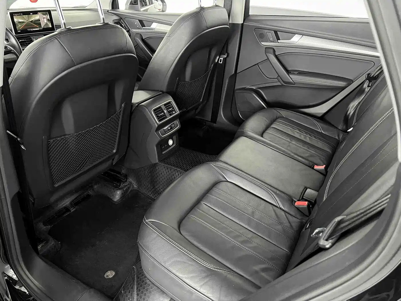 Audi Q5L 2020 45 TFSI Exclusive Fashion фото 18