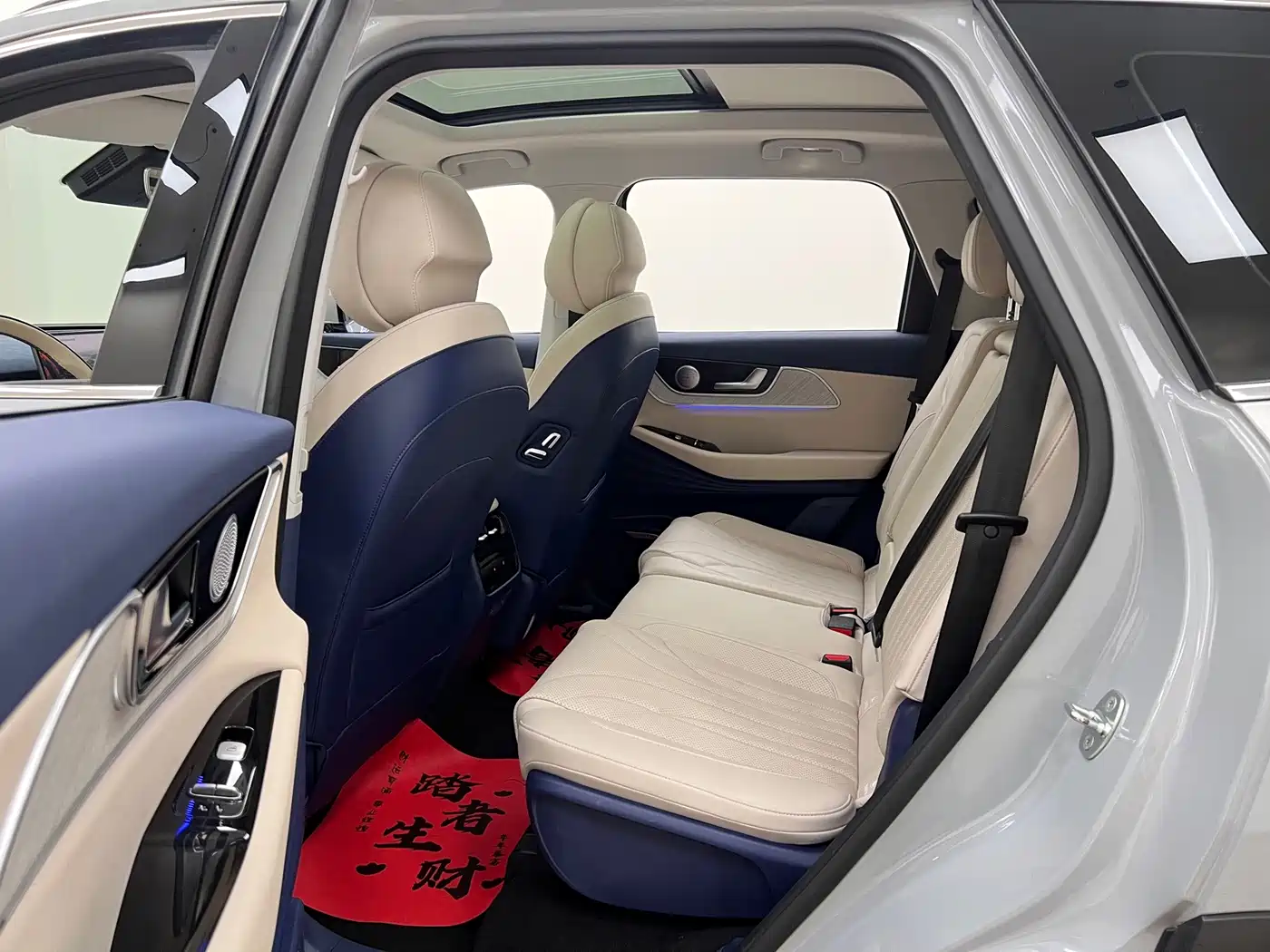 Chery Fengyun Fengyun T9 2024 2024 Model 120 Long Range Flagship 7-seater (NMC)
