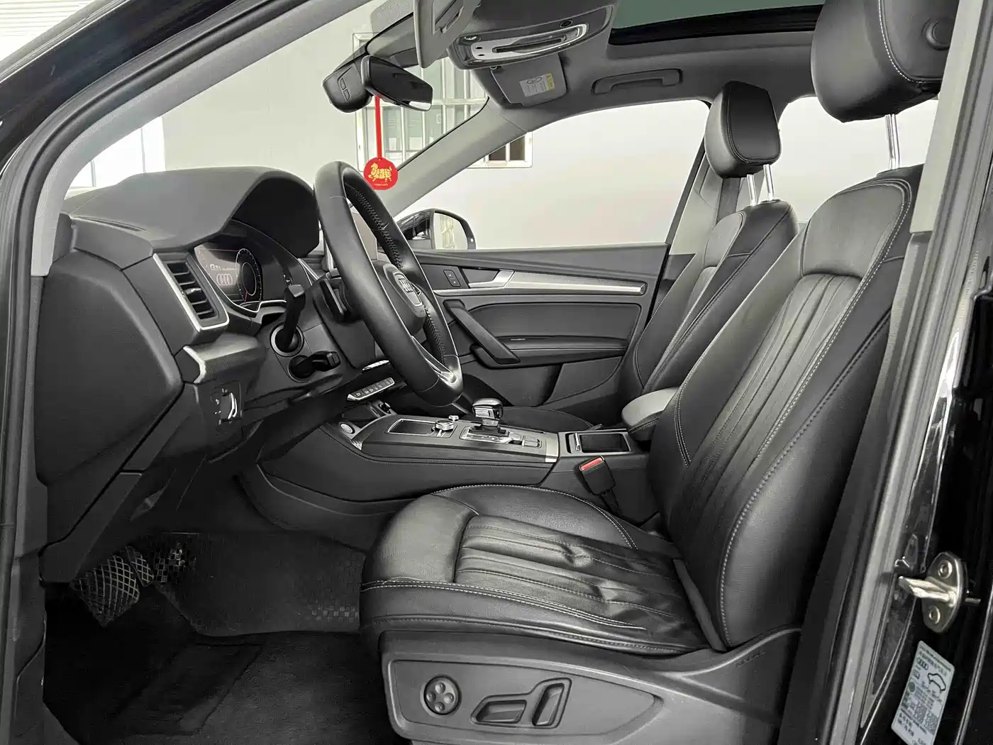 Audi Q5L 2020 45 TFSI Exclusive Fashion фото 6