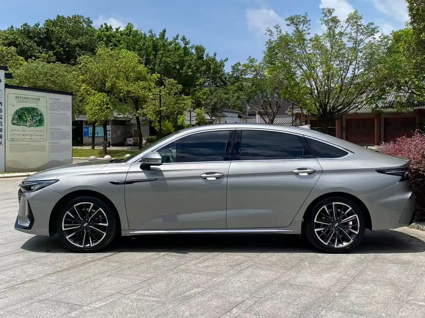 Chery Arrizo 8 2022 2022 1.6T DCT Ya