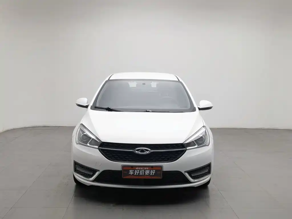 Photo 3 - Chery Arrizo 5