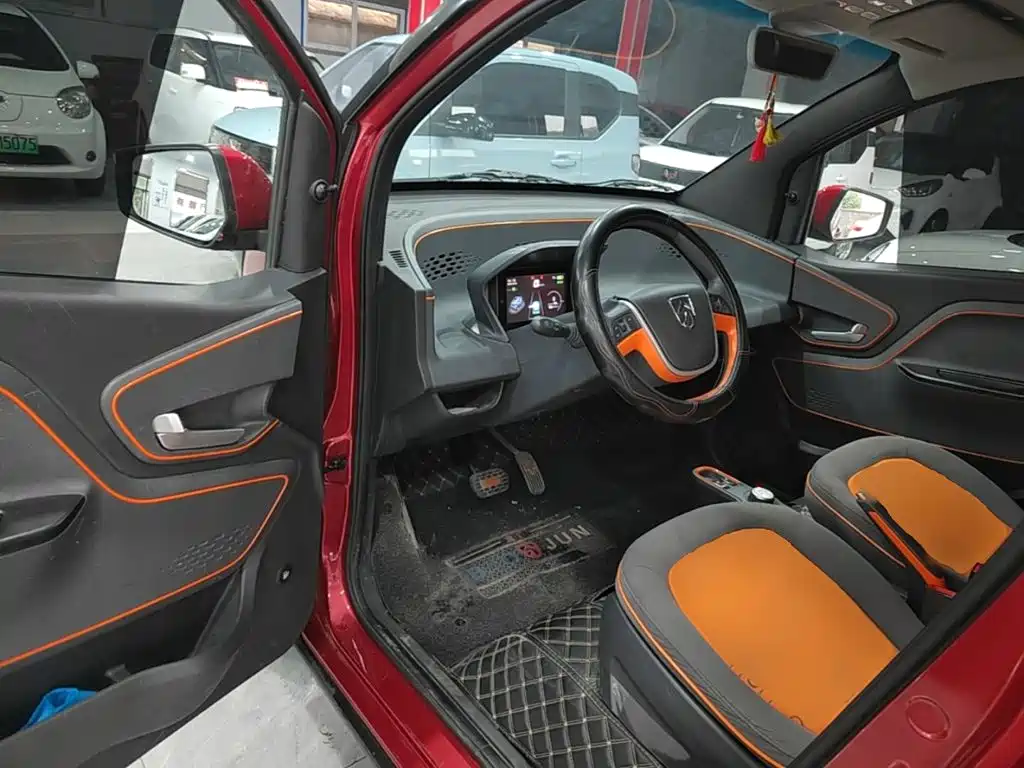 Фото 16 - Baojun E100