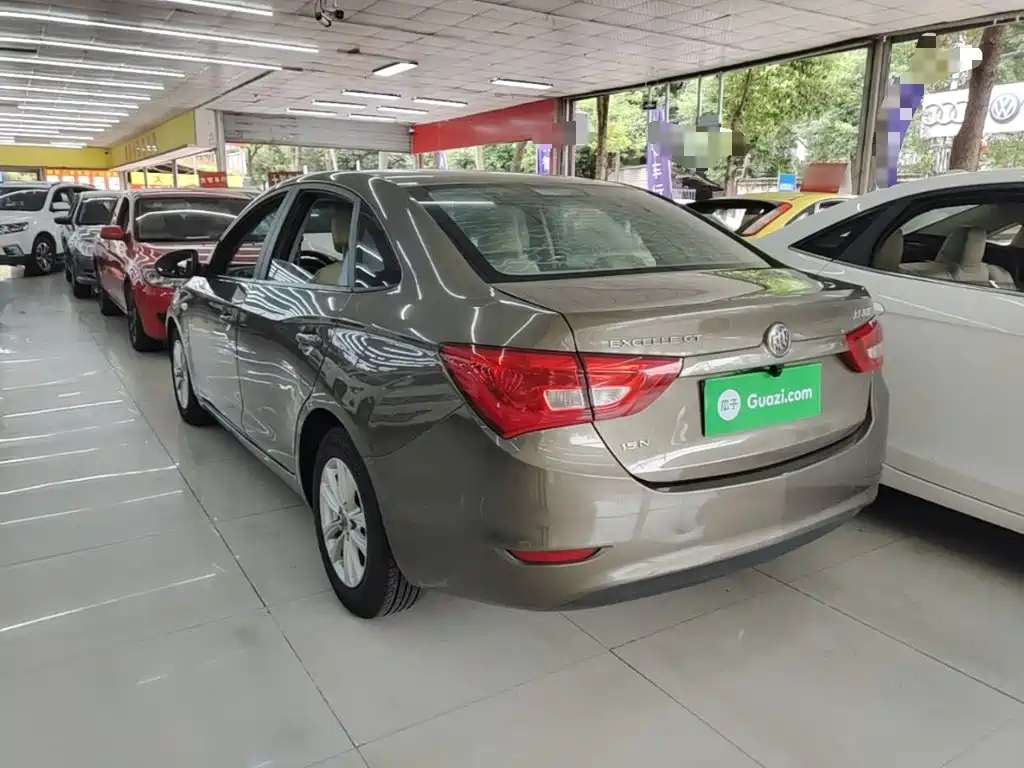 Фото 5 - Buick Excelle