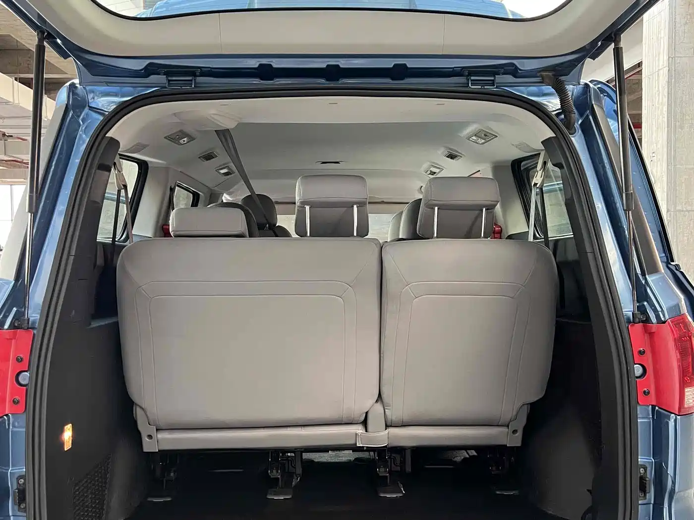 SAIC Maxus Maxus G10 2018 PLUS 1.9T Manual Elite Edition Diesel фото 4