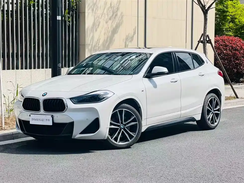 BMW X2 2020 2021 sDrive25i Exclusive M Sport Package