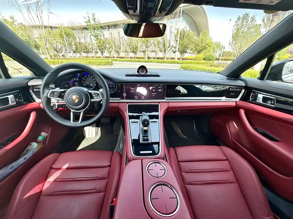 Porsche Panamera 2017 Panamera 3.0T фото 4