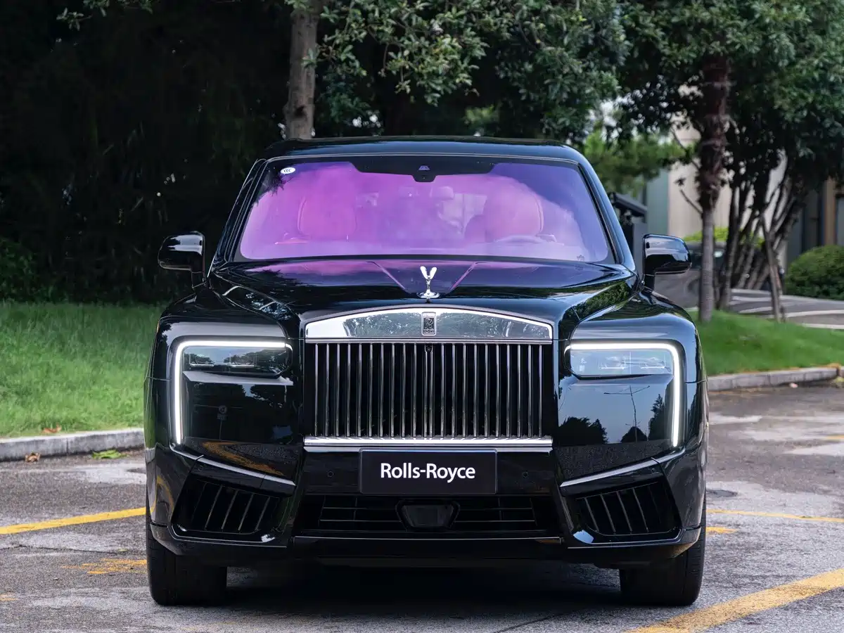 Rolls-Royce Cullinan 2026 2024 4-Seater