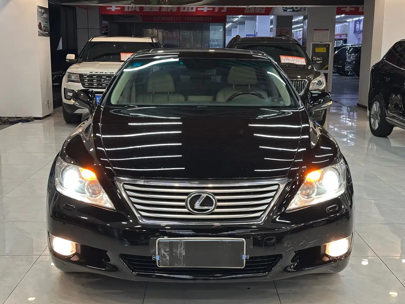 Lexus LS 2010 460L Premium Edition фото 2