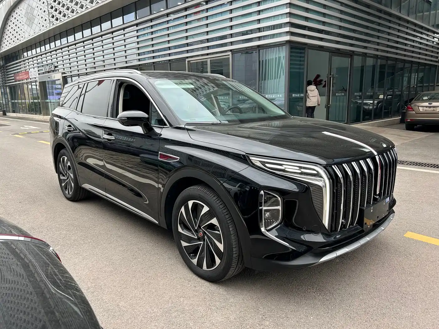 Hongqi HS7 PHEV 2024 2024 2.0T PHEV 4WD Flagship Edition 6-seater