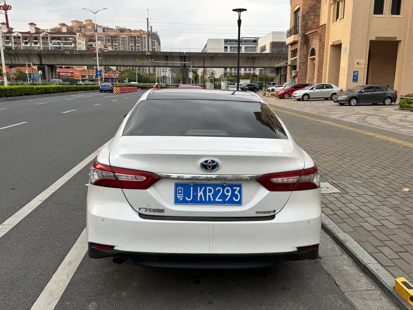 Toyota Camry 2021 2.5G Luxury Edition фото 5