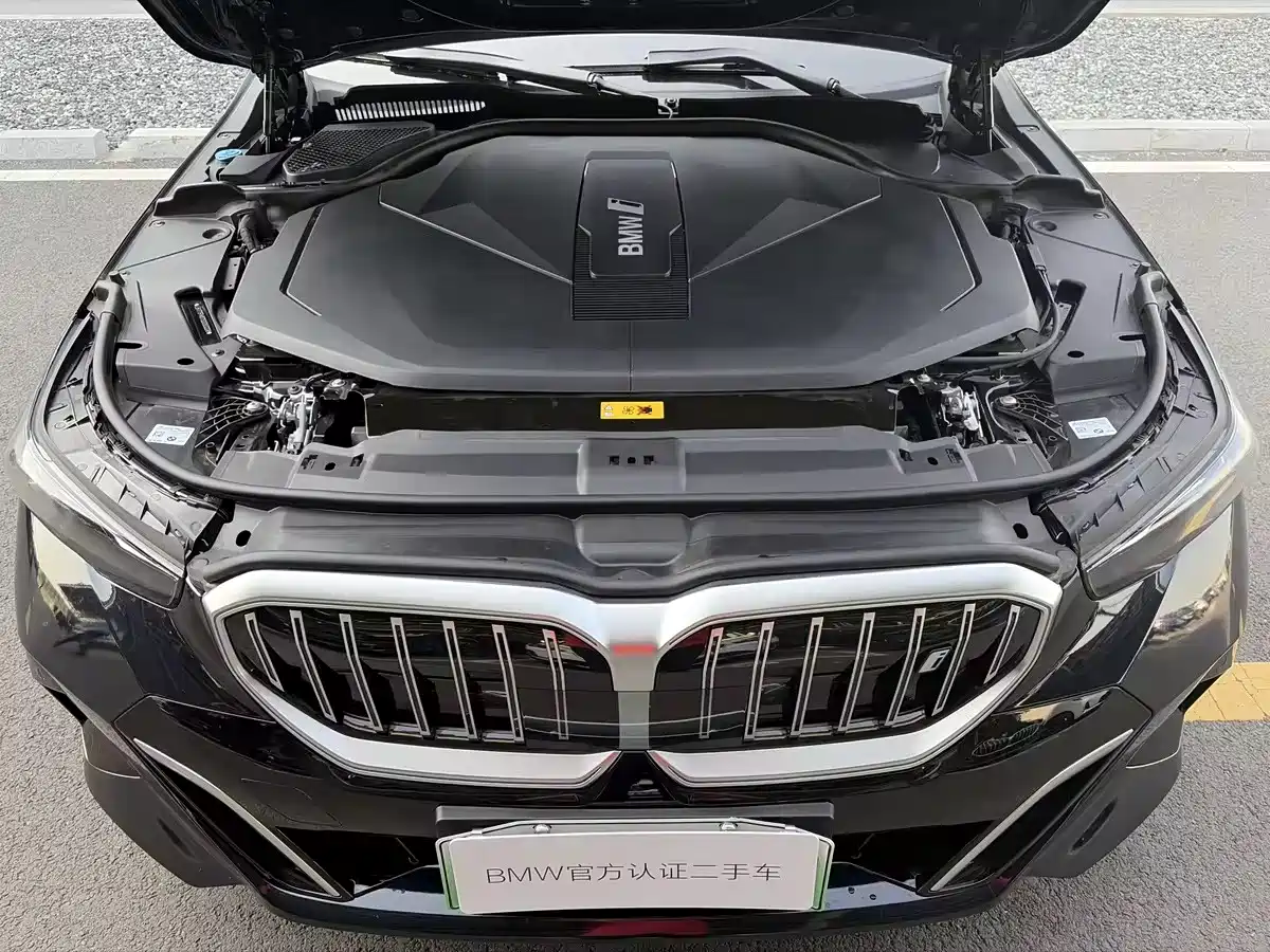 BMW i5 2024 eDrive 35L M Sport Package фото 4
