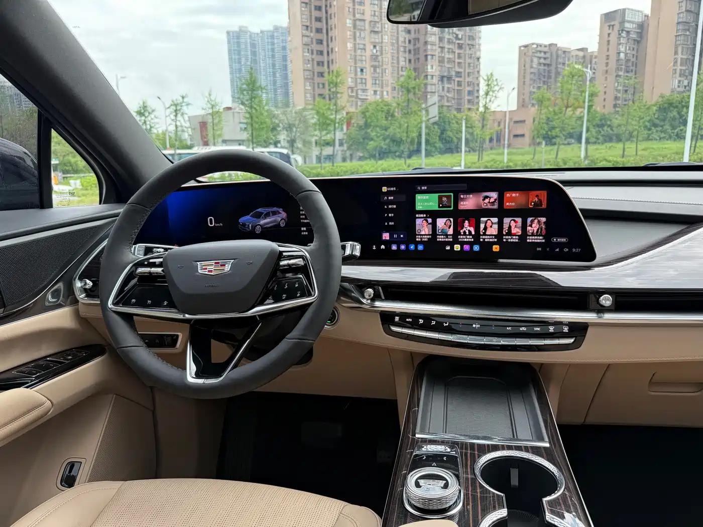 CADILLAC XT5