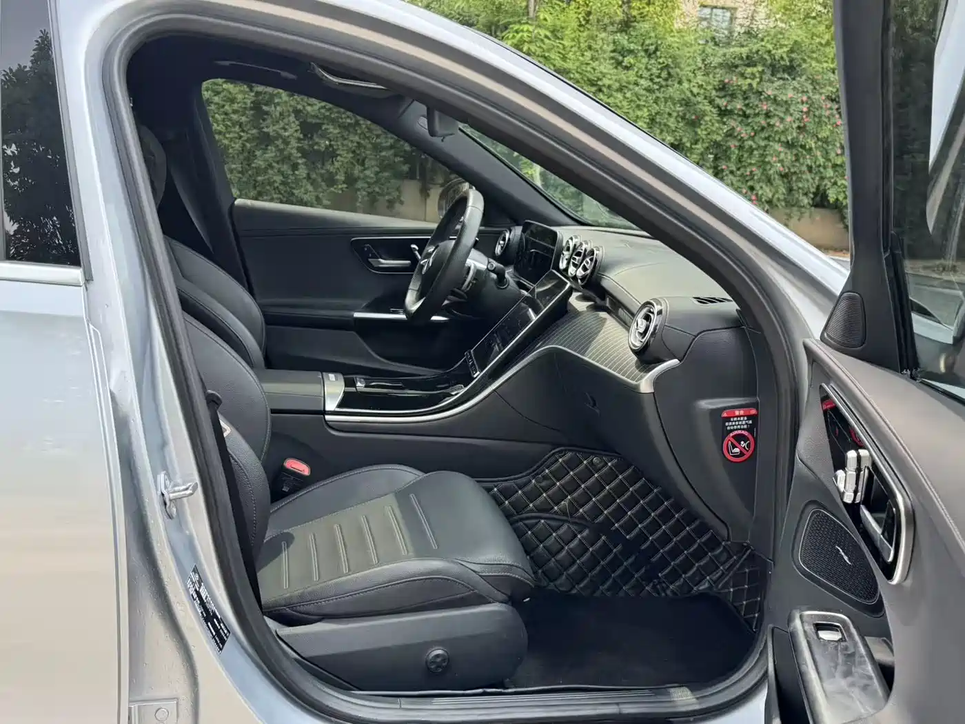 Mercedes-Benz C-Class 2023 Facelift C 260 L Sport Edition фото 14