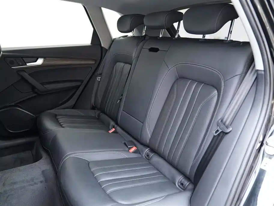 Audi Q5L 2022 Facelift 40T Luxury Elegance фото 8