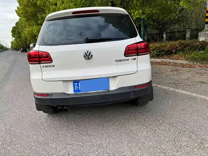 Volkswagen Tiguan 2013 1.8TSI Auto 2WD Comfort Edition фото 10