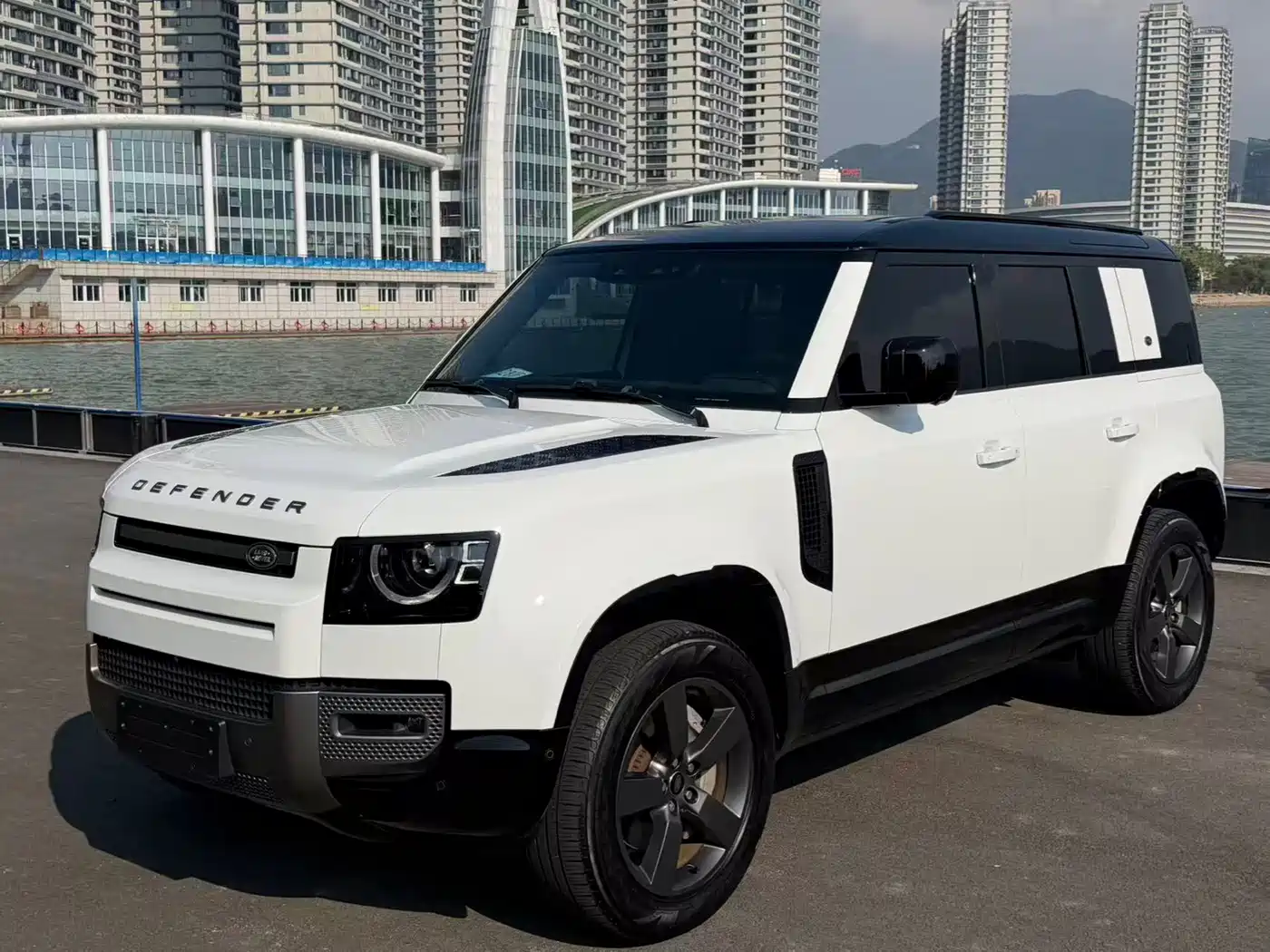 Land Rover Defender 2024 — пригон из Китая
