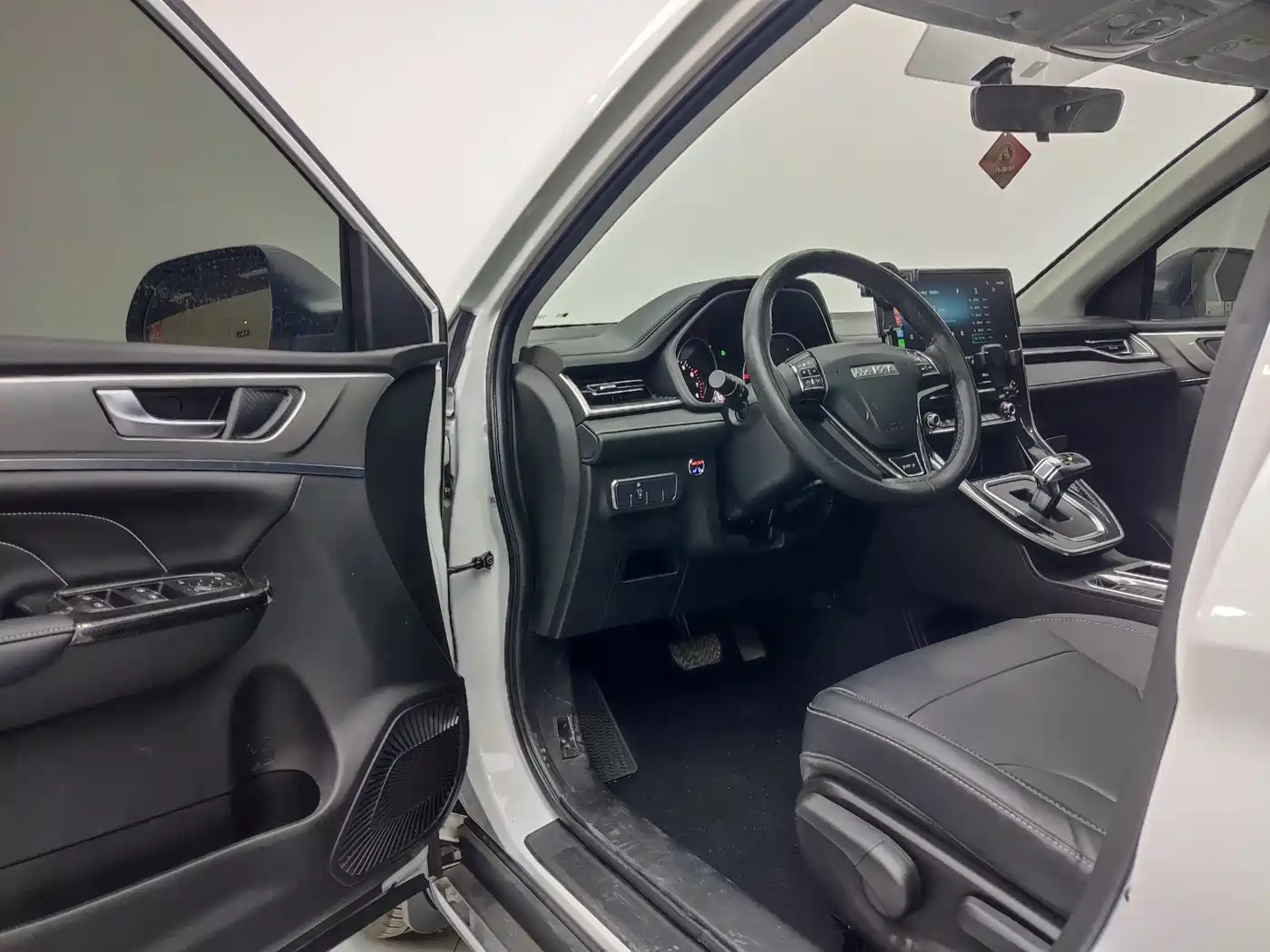 Haval M6 2021 PLUS 1.5T DCT Smart Enjoyment Model фото 8