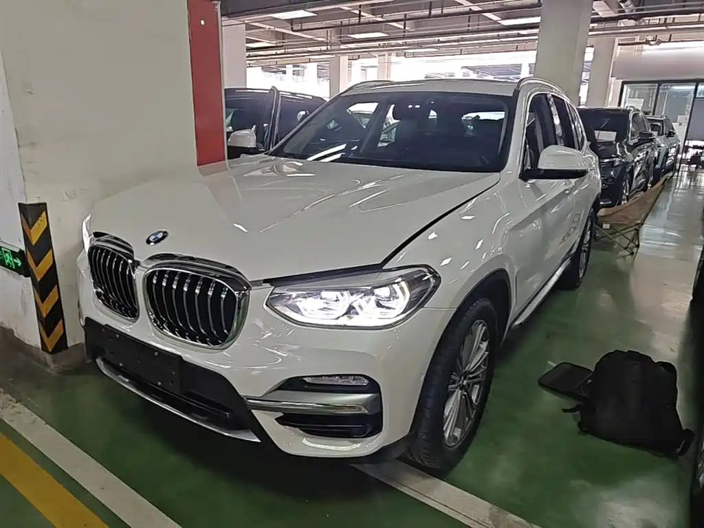 BMW X3 2018 xDrive28i Luxury Package China VI фото 2