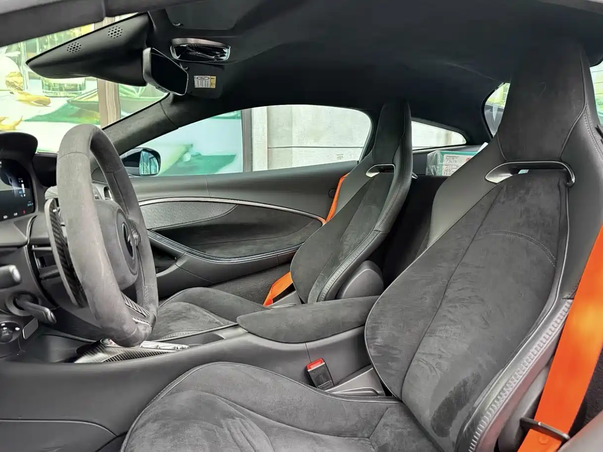 McLaren Artura 2024 2023 3.0T Hybrid Standard