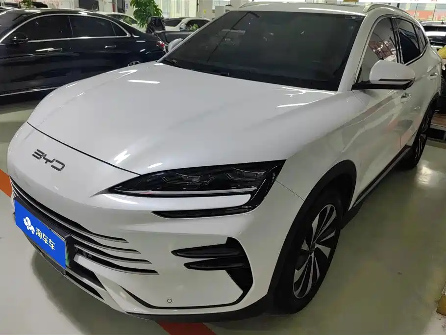 BYD Song PLUS PHEV 2023 Champion Edition DM-i 110KM Flagship