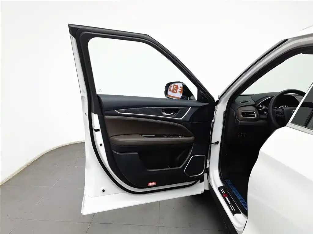 HONDA UR-V