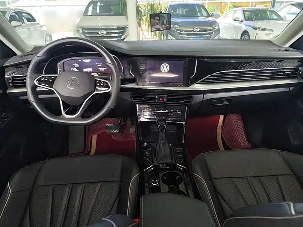 Volkswagen Passat 2024 380TSI Elite Edition фото 10