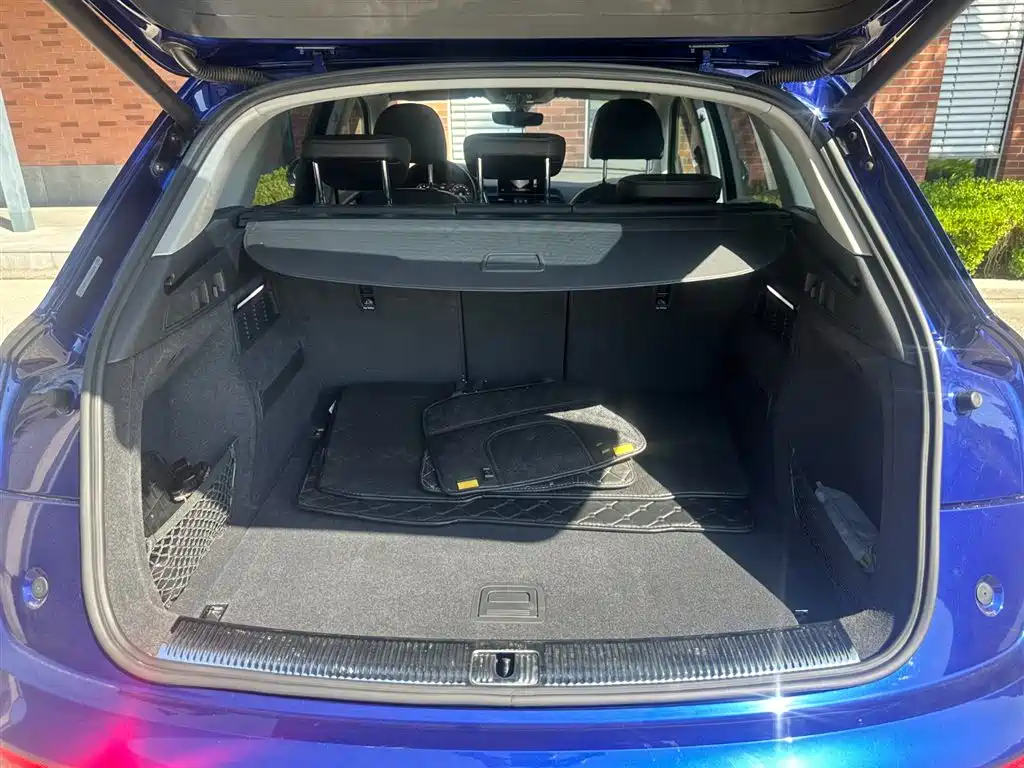 Audi Q5L 2020 40 TFSI Prestige Fashion фото 21