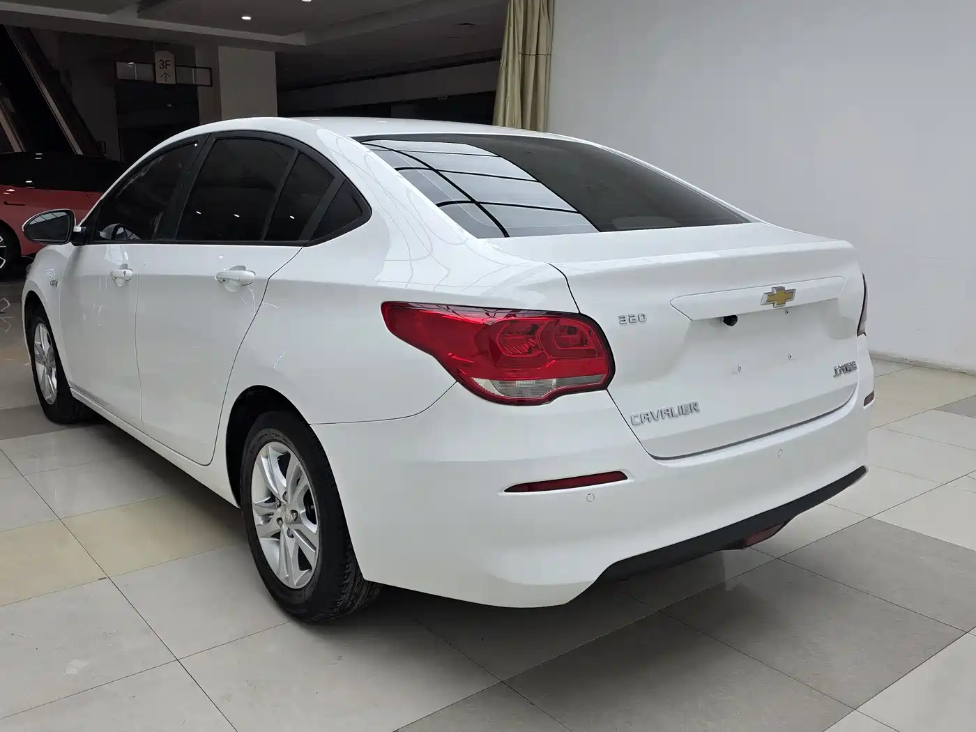 Chevrolet Cavalier 2019 320 Auto Sunroof Enjoyment Edition фото 6