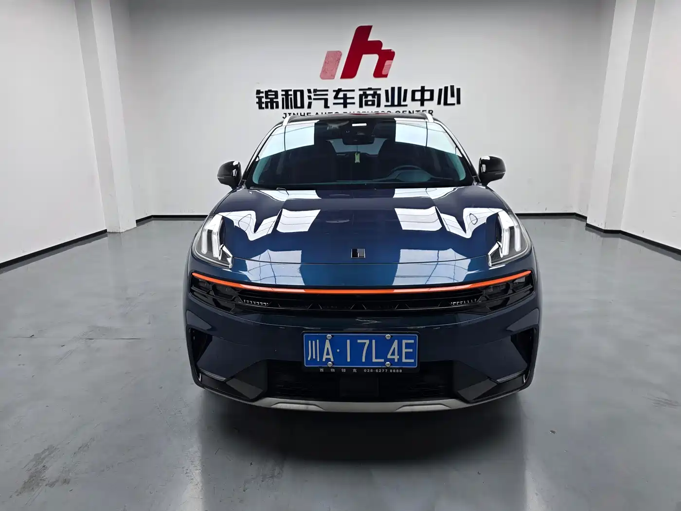 Lynk & Co 06 2020 1.5T Halo фото 2