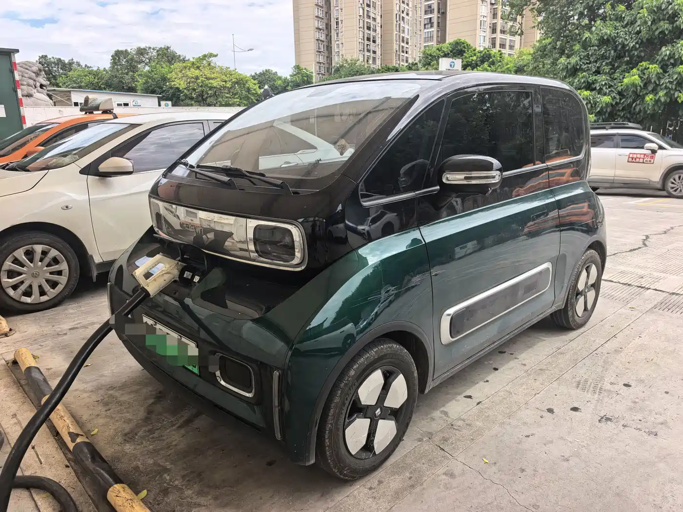 Фото 1 - Baojun KiWi EV