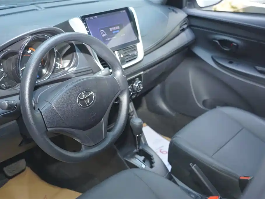 Toyota YARiS L Zhi Xiang 2020 1.5L CVT Leading Edition фото 10