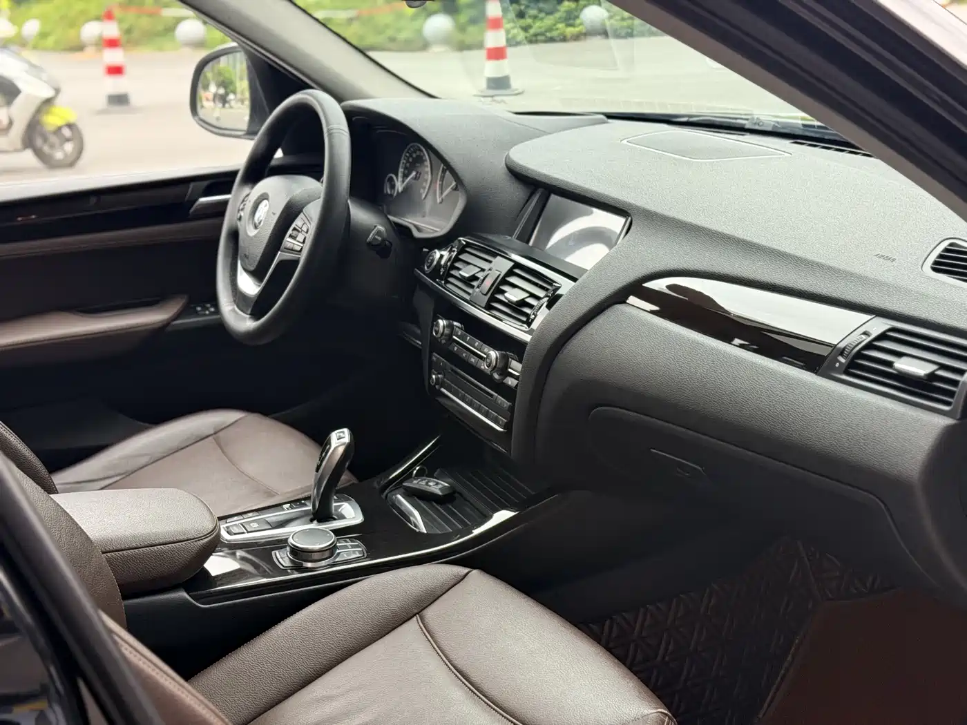 BMW X3 (Import) 2016 Model xDrive20i M Sport фото 11