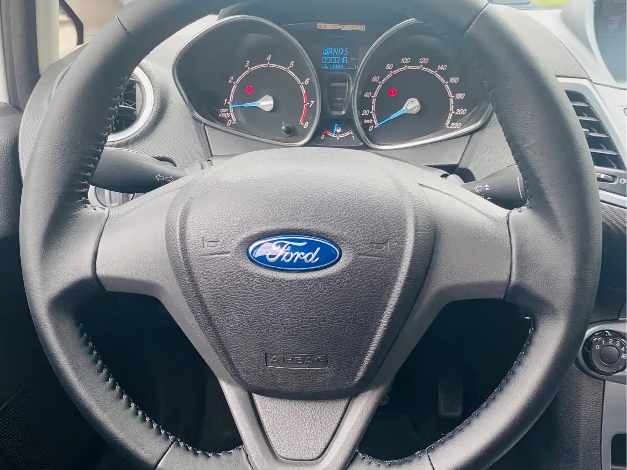 Ford Fiesta 2016 2013 Hatchback 1.5L Automatic Fashion