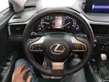 Фото 7 - Lexus RX