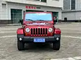 Photo 2 - Jeep Wrangler