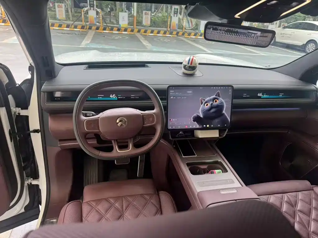 NIO ES8 2026 2025 Model 6-Seat Executive Luxury Edition