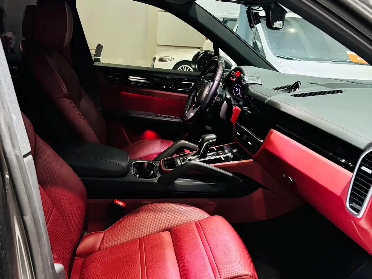 صورة 8 - Porsche Cayenne New Energy