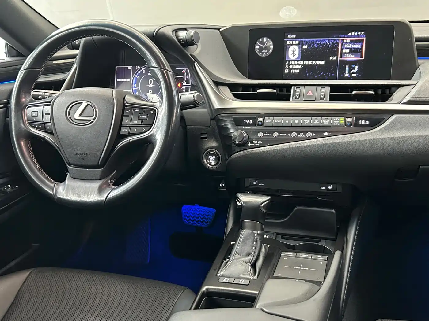 Lexus ES 2018 200 Excellence Edition China V фото 15