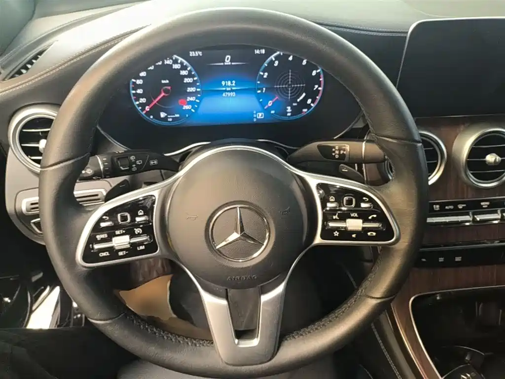 Mercedes-Benz GLC 2020 Facelift GLC 300 L 4MATIC Luxury фото 11