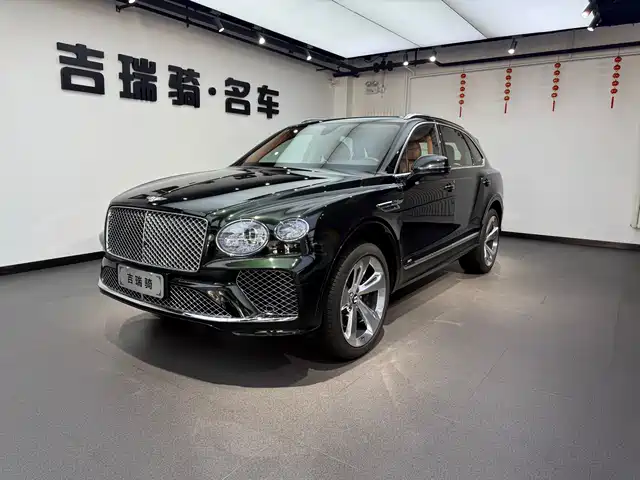 Bentley Bentayga 4.0T V8