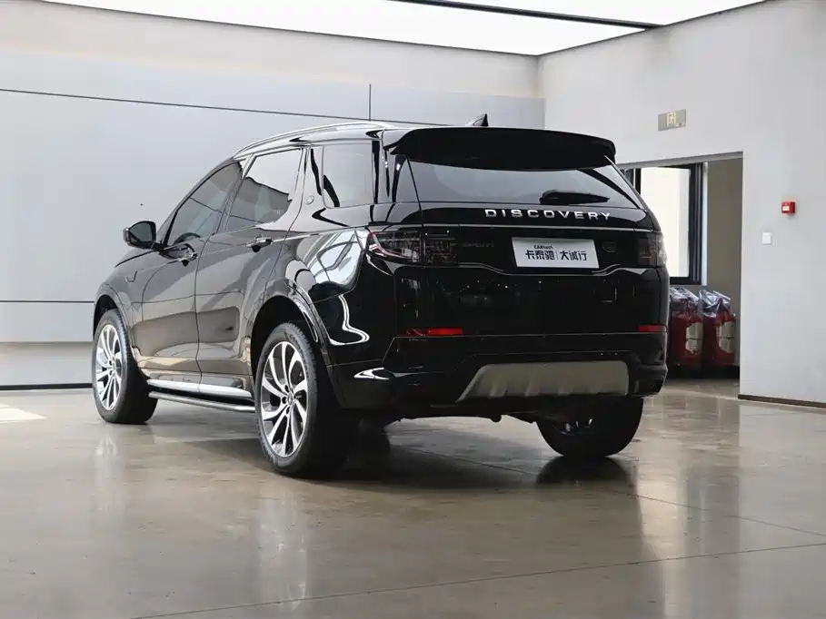 Land Rover Discovery Sport 2024 Performance Technology Edition фото 32