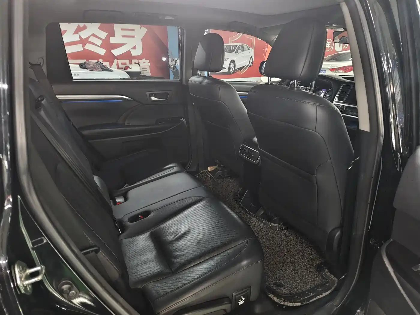 Toyota Highlander 2018 2.0T 4WD Ultimate 7-seater China VI фото 14