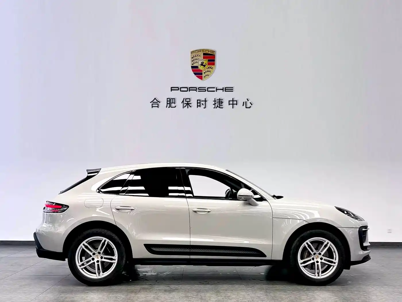 Porsche Macan 2022 Macan 2.0T фото 8