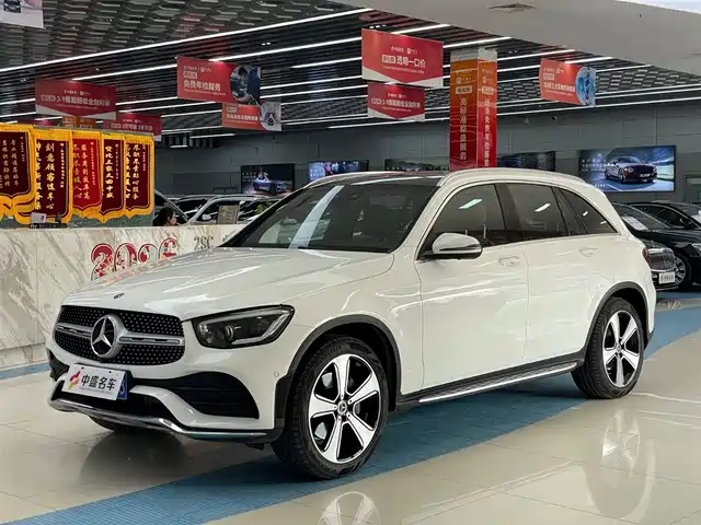 MERCEDES-BENZ GLC