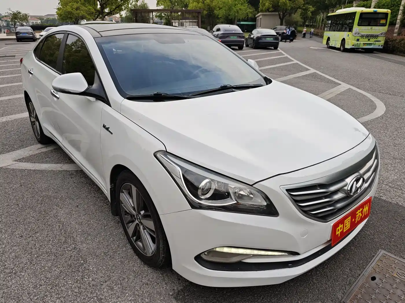 Hyundai Mistra 2014 1.8L Auto Premium DLX фото 3