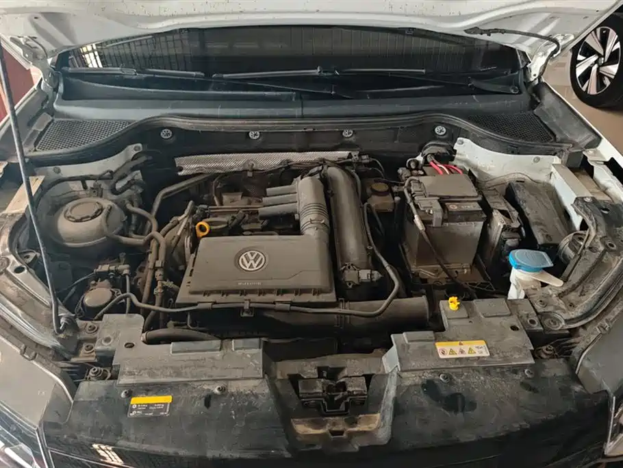 JETTA VS7