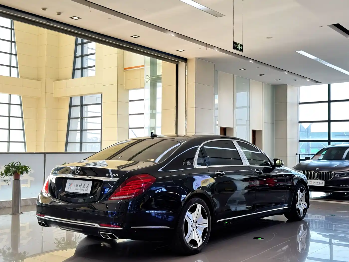 Mercedes-Benz Maybach S-Class 2015 S 400 4MATIC фото 4